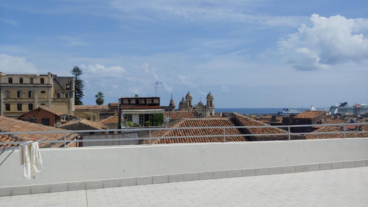Апартаменты La Terrazza Di Rosy Катания Экстерьер фото