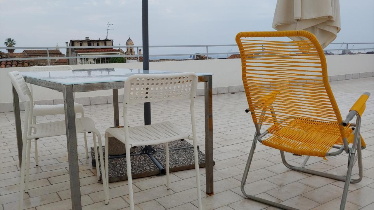 Апартаменты La Terrazza Di Rosy Катания Экстерьер фото
